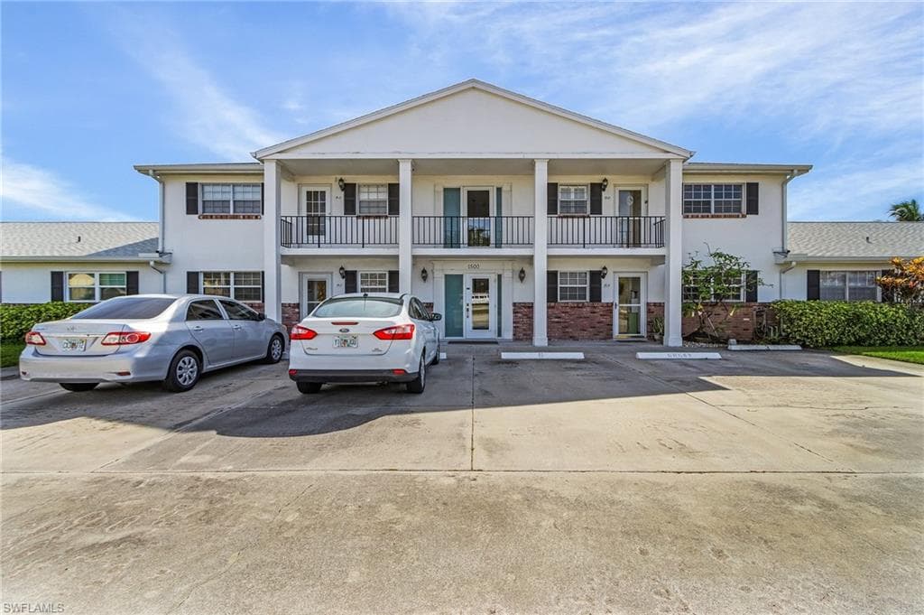 1500 Memoli LN # B5, FORT MYERS FL 33919-18