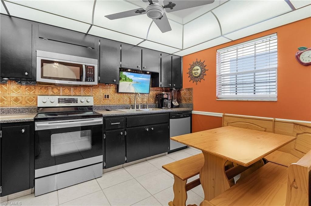 1500 Memoli LN # B5, FORT MYERS FL 33919-3