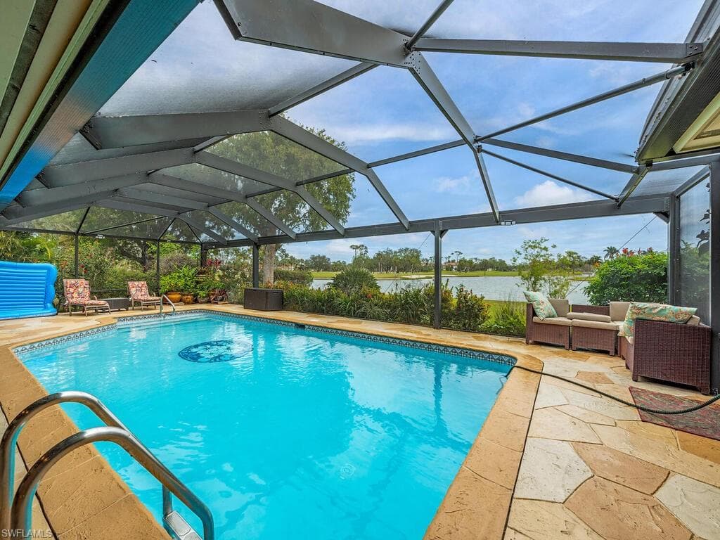 431 Forest Hills BLVD, NAPLES FL 34113-21