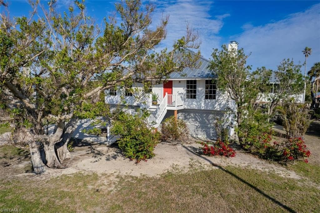 220 Palm Lake DR, SANIBEL FL 33957-1