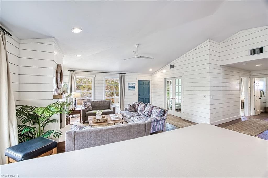 220 Palm Lake DR, SANIBEL FL 33957-12