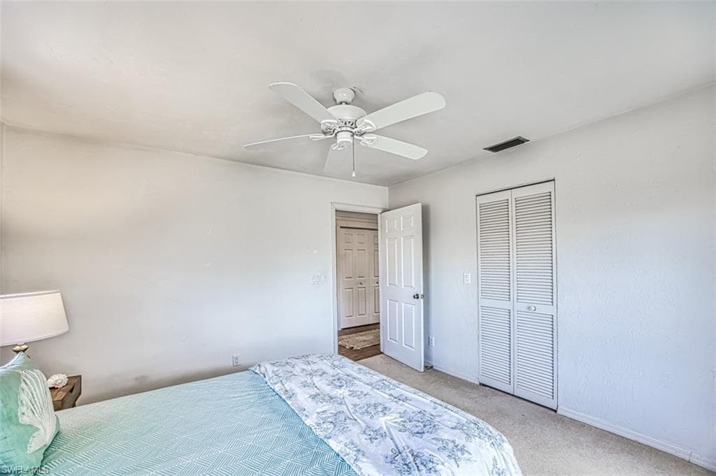 220 Palm Lake DR, SANIBEL FL 33957-21