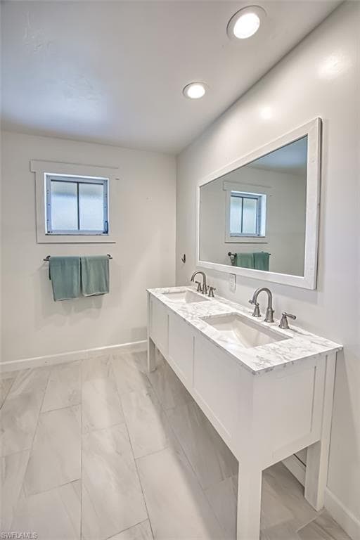 220 Palm Lake DR, SANIBEL FL 33957-18