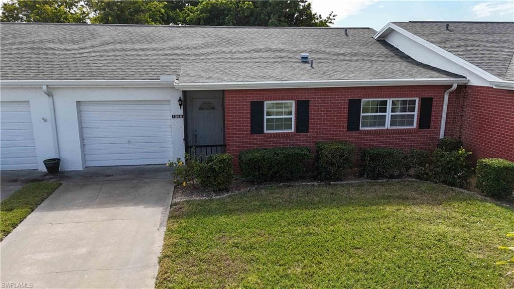 1398 Myerlee Country Club BLVD, FORT MYERS FL 33919-22