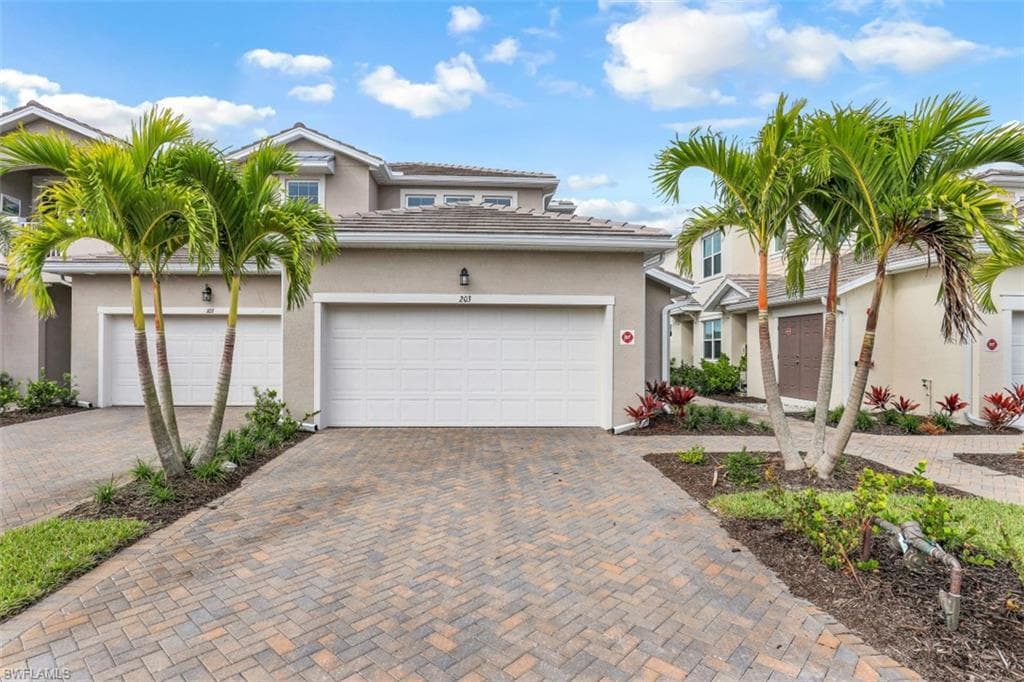 4705 Arboretum CIR # 203, NAPLES FL 34112-28