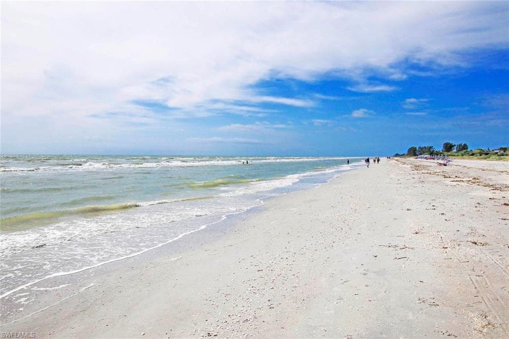 827 E Gulf DR # L1, SANIBEL FL 33957-22