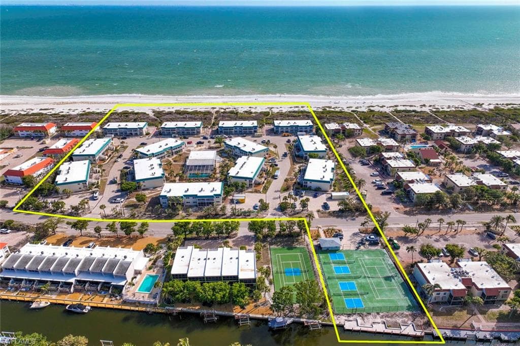 827 E Gulf DR # L1, SANIBEL FL 33957-20