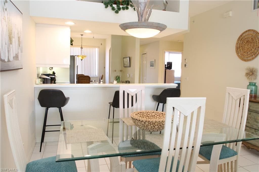 6660 Beach Resort DR # 1005, NAPLES FL 34114-16