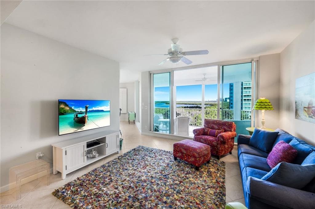 325 Dunes BLVD # 605, NAPLES FL 34110-13