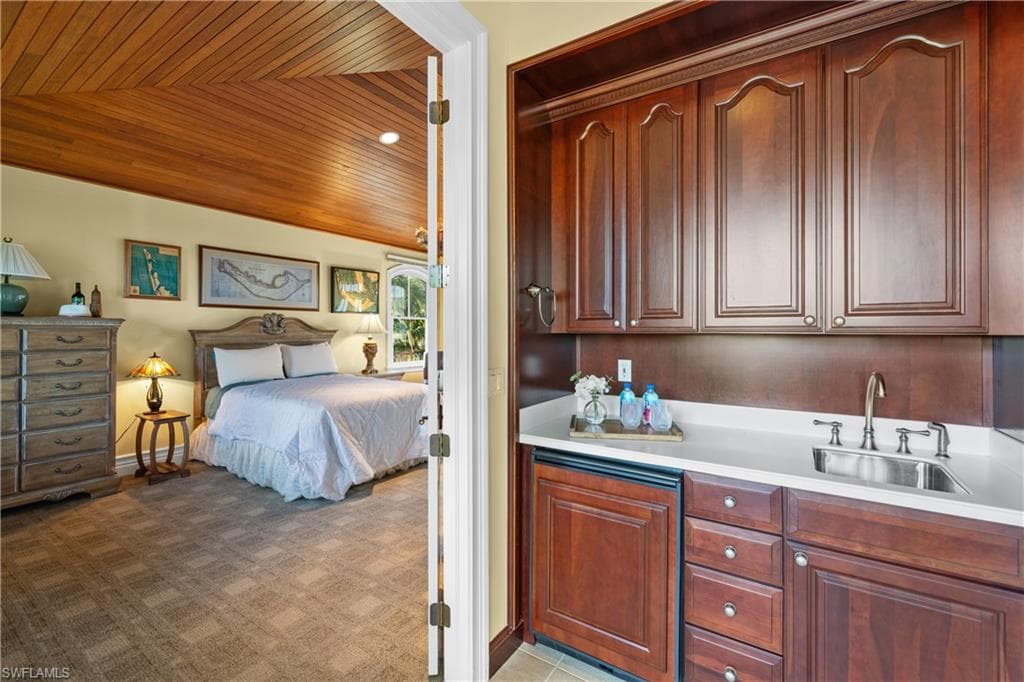 16475 Captiva DR, CAPTIVA FL 33924-39