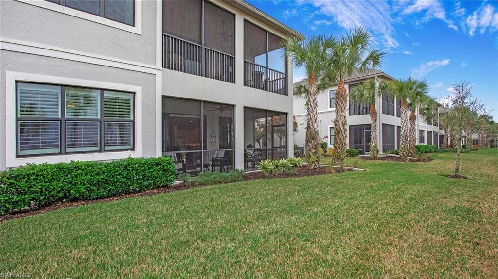 12045 Covent Garden CT # 2104, NAPLES FL 34120-27