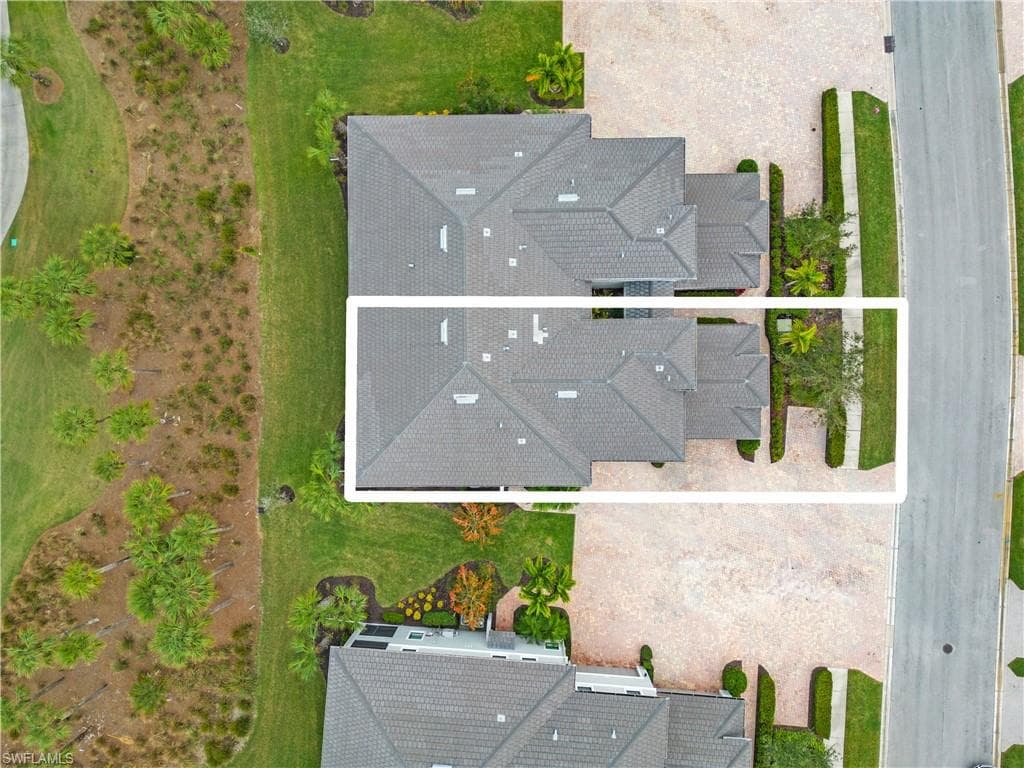 12045 Covent Garden CT # 2104, NAPLES FL 34120-29