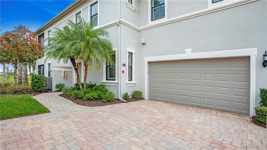 12045 Covent Garden CT # 2104, NAPLES FL 34120-24