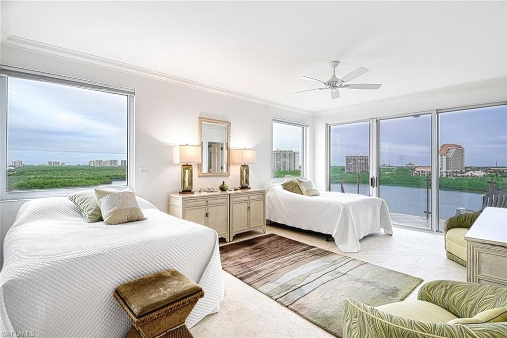 10 Seagate DR # 6N, NAPLES FL 34103-12