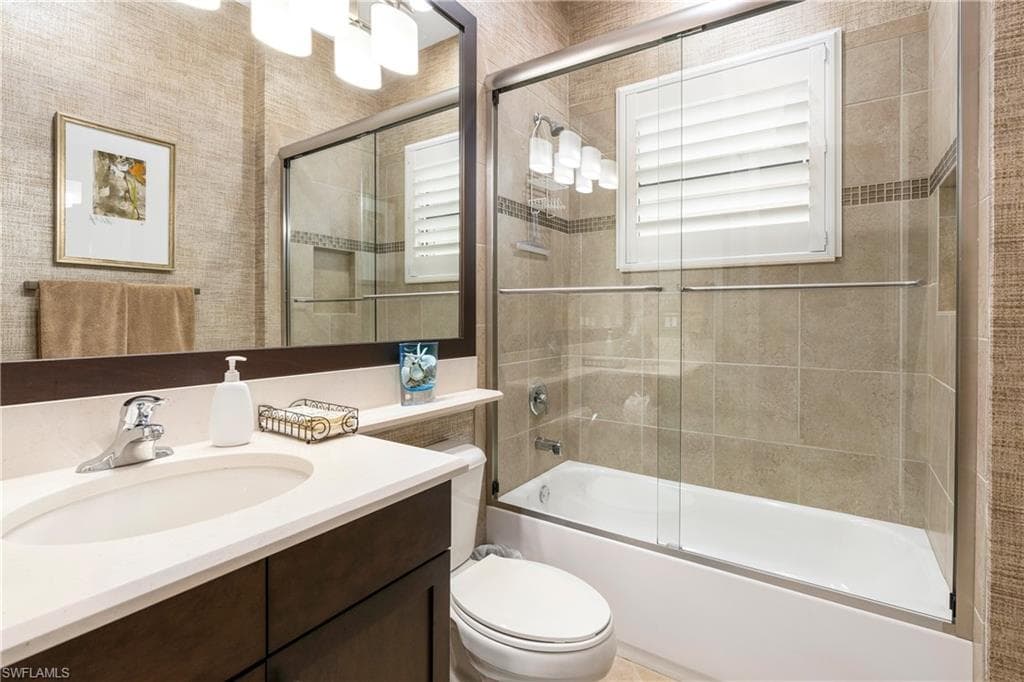 13628 Mandarin CIR, NAPLES FL 34109-28