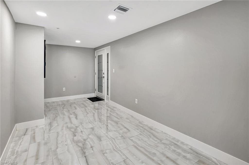 1900 Virginia AVE # 103, FORT MYERS FL 33901-1