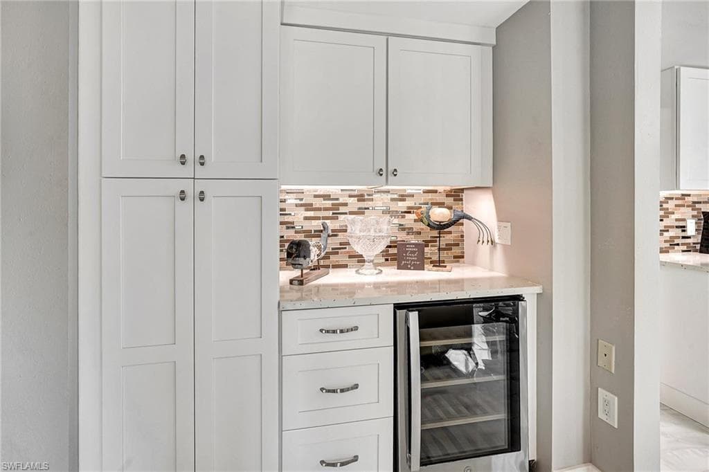 1900 Virginia AVE # 103, FORT MYERS FL 33901-17