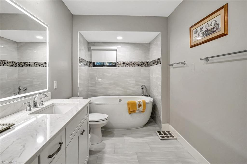 1900 Virginia AVE # 103, FORT MYERS FL 33901-28