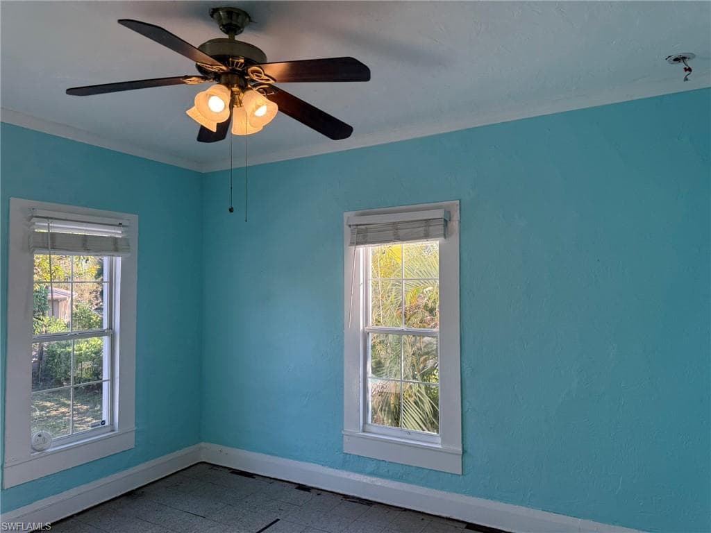 2703 McGregor BLVD, FORT MYERS FL 33901-12