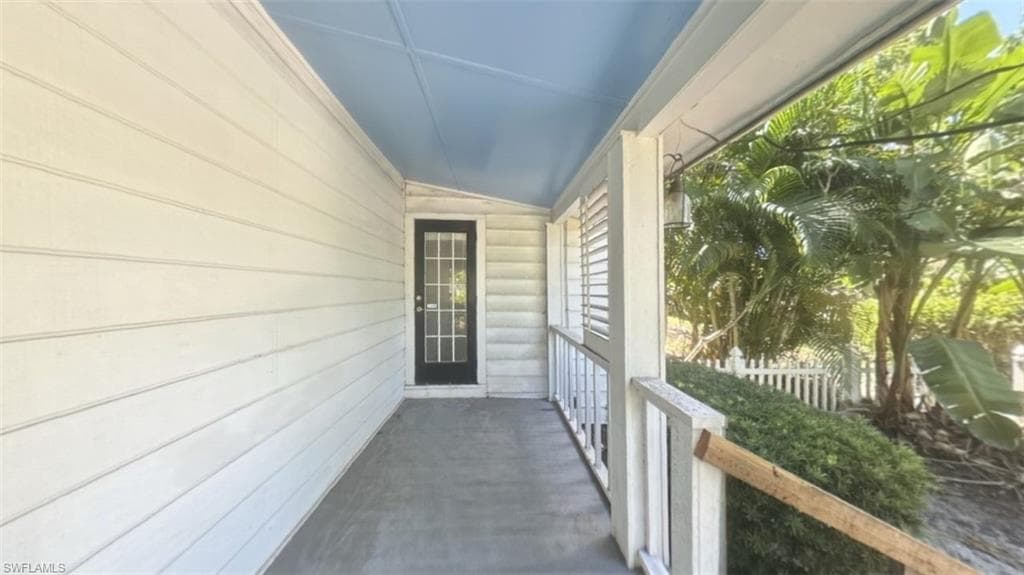 2703 McGregor BLVD, FORT MYERS FL 33901-23