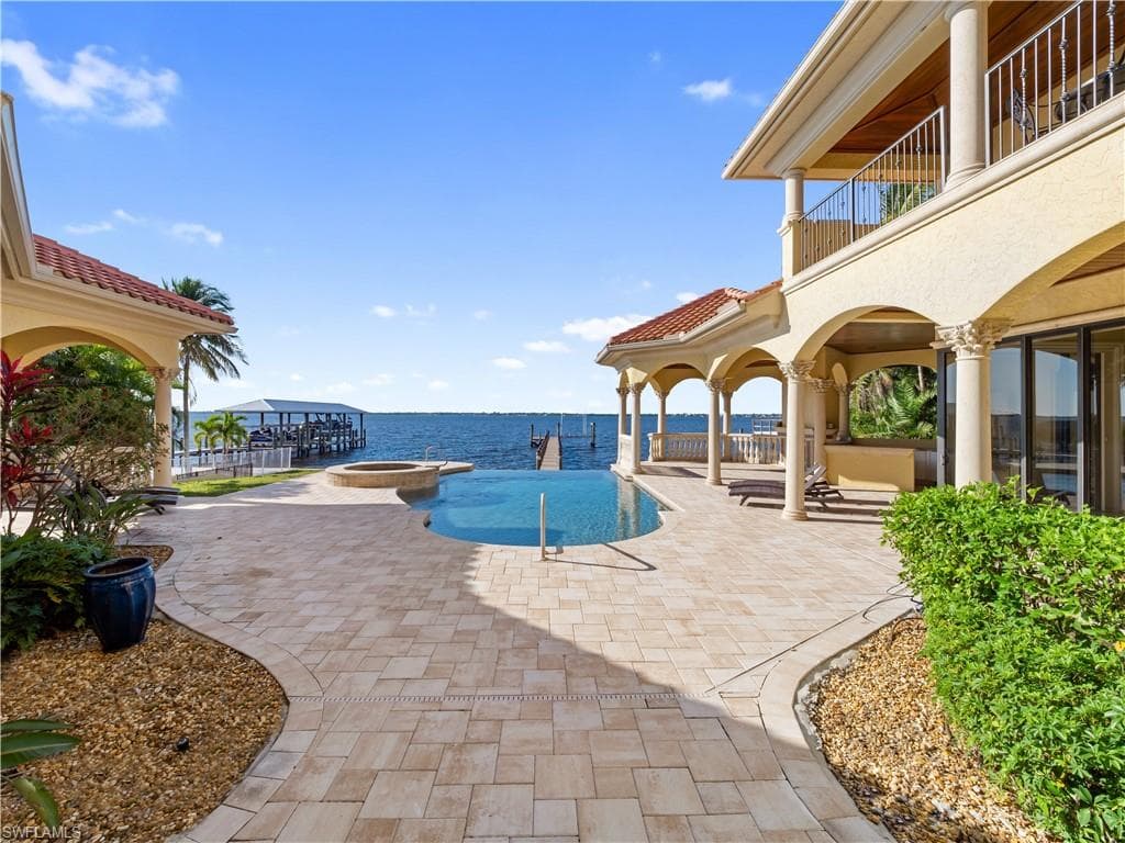 2704 Shriver DR-41