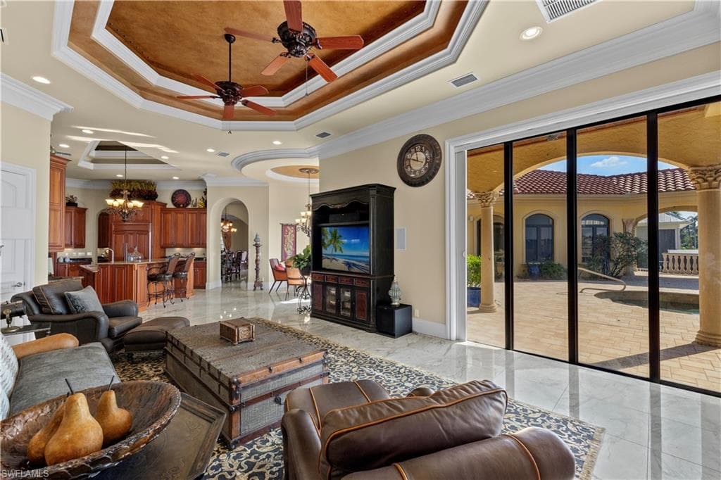 2704 Shriver DR-21