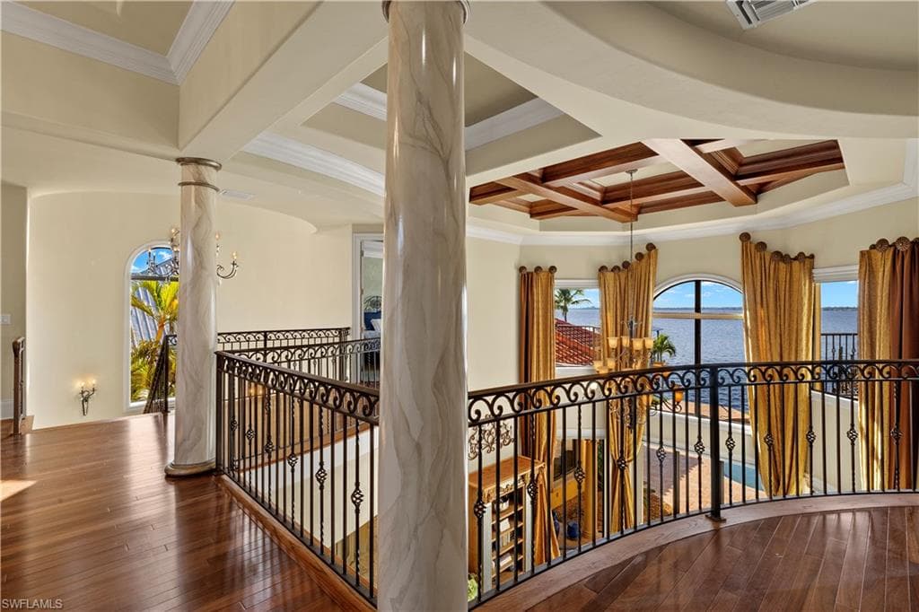 2704 Shriver DR-29