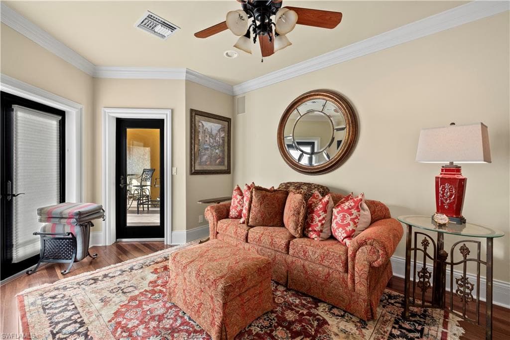 2704 Shriver DR-37
