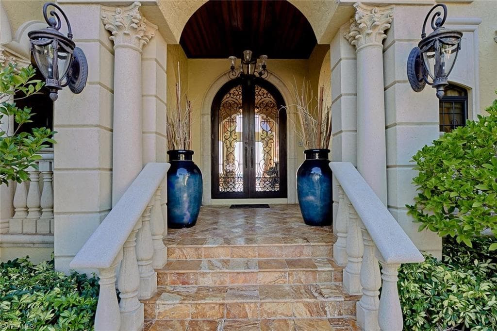 2704 Shriver DR-48