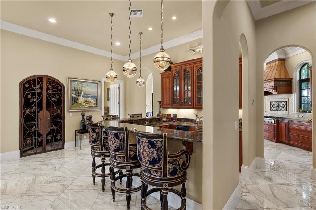 2704 Shriver DR-13