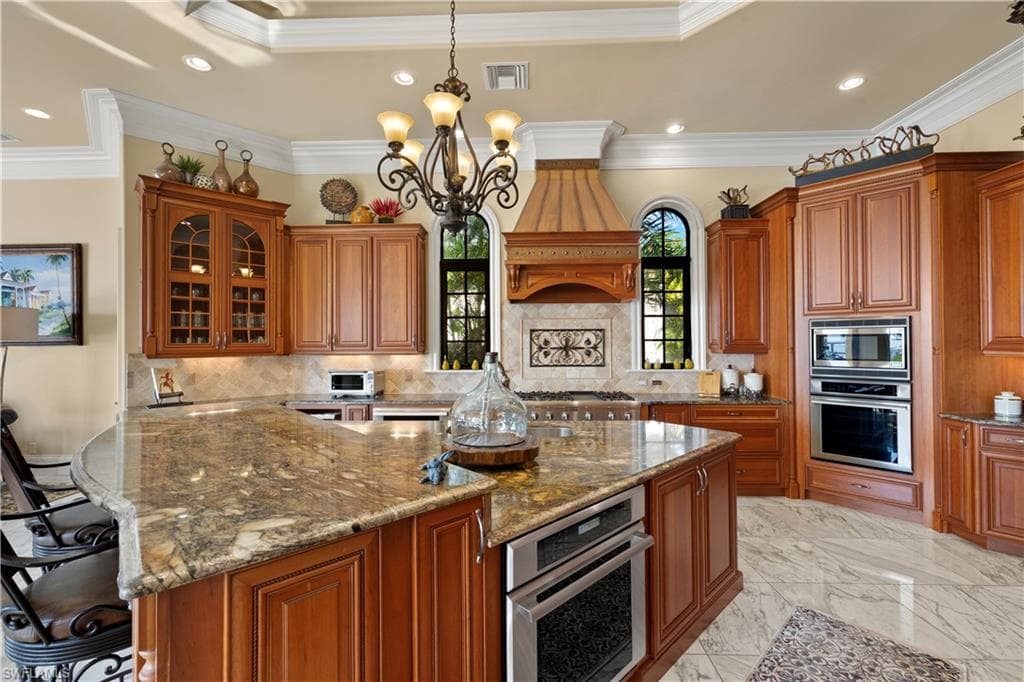 2704 Shriver DR-18