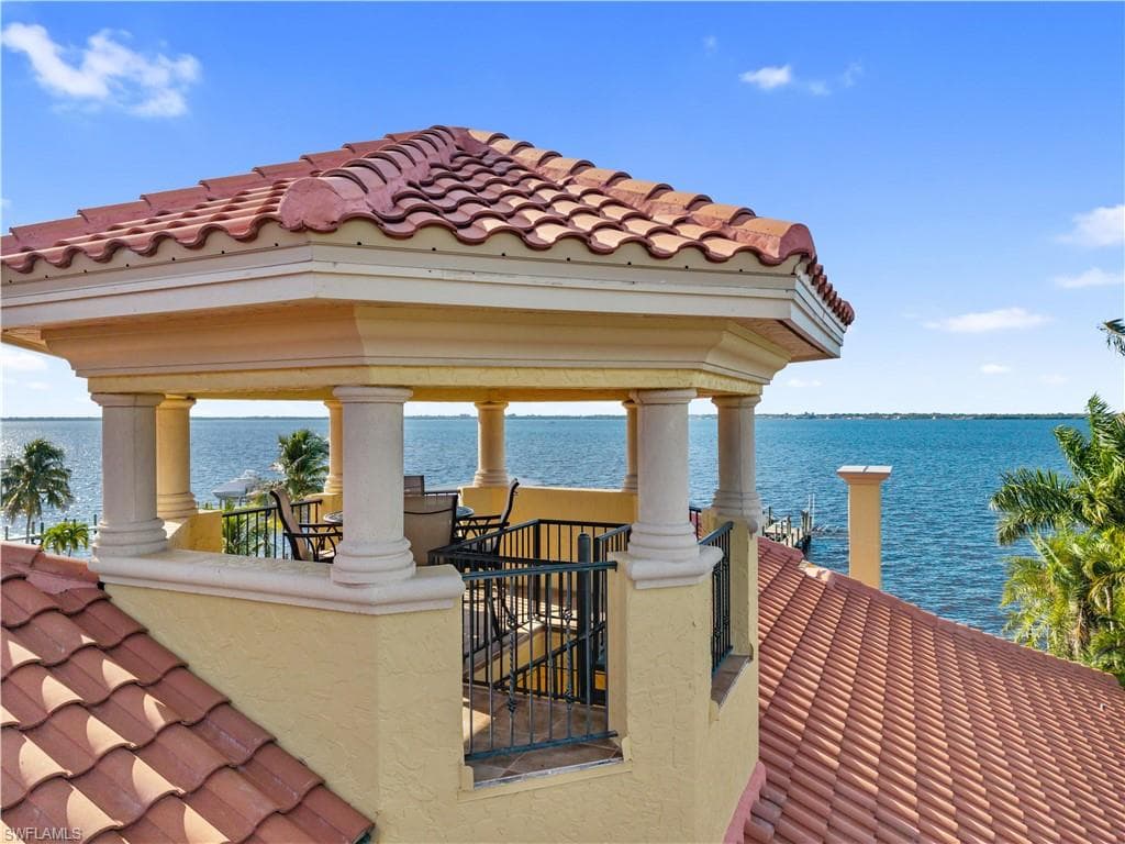 2704 Shriver DR-43