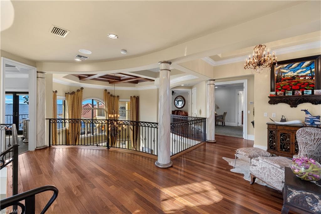 2704 Shriver DR-28