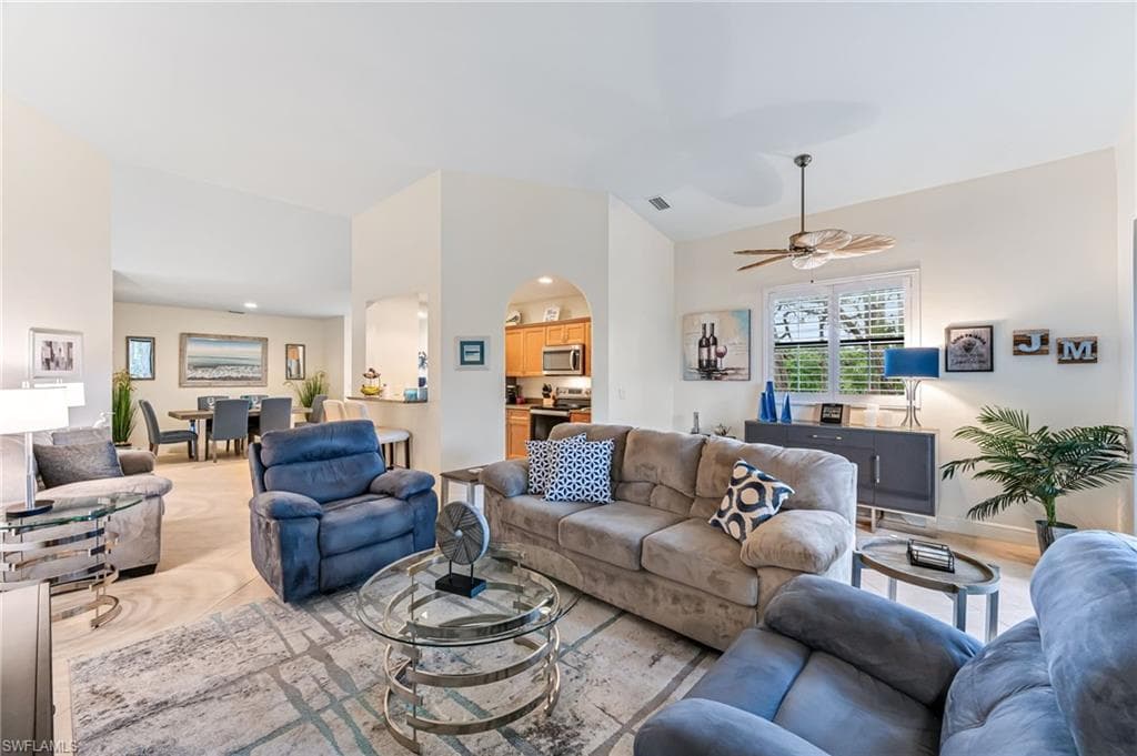 27001 Serrano WAY # 201, BONITA SPRINGS FL 34135-5