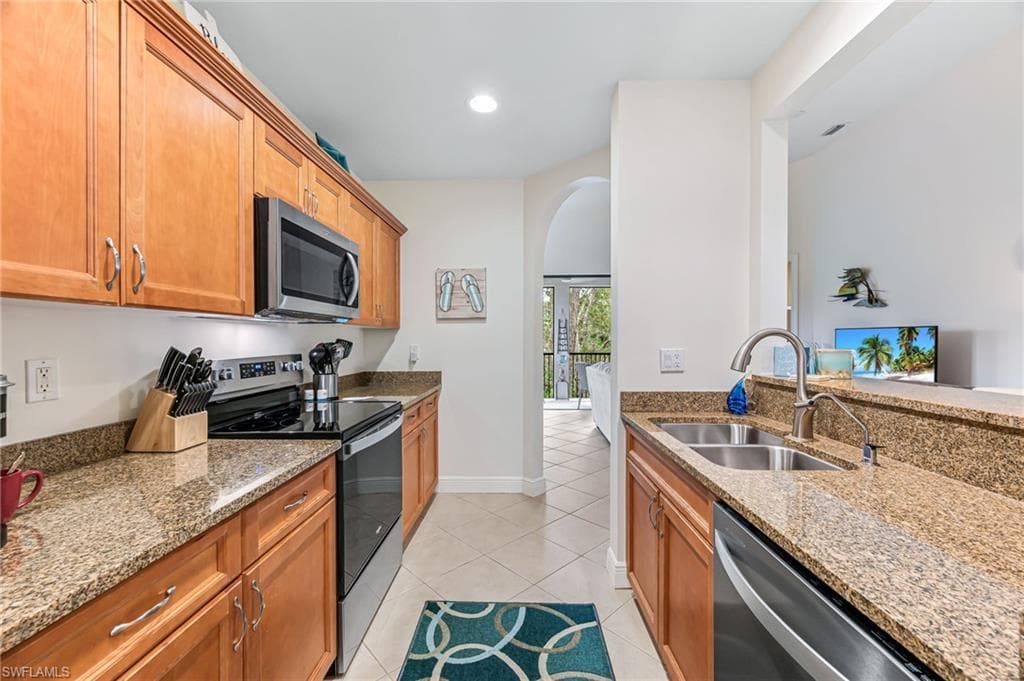 27001 Serrano WAY # 201, BONITA SPRINGS FL 34135-11