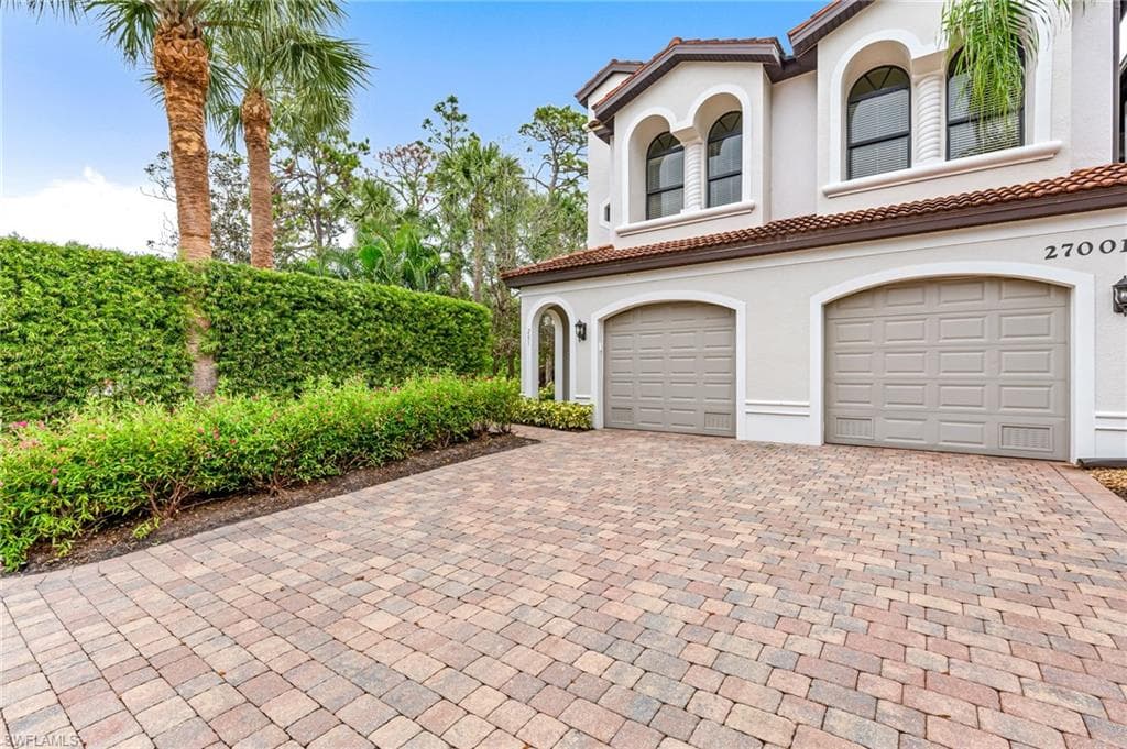 27001 Serrano WAY # 201, BONITA SPRINGS FL 34135-2
