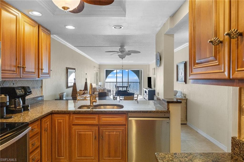 25900 Hickory BLVD # 706, BONITA SPRINGS FL 34134-13