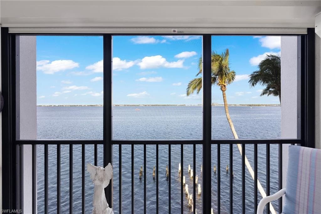1925 Clifford ST # 403, FORT MYERS FL 33901-1