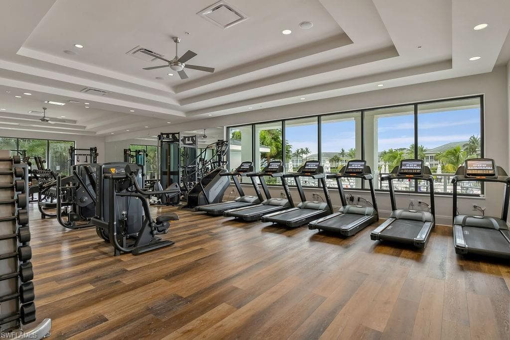 295 Grande WAY # 405, NAPLES FL 34110-31