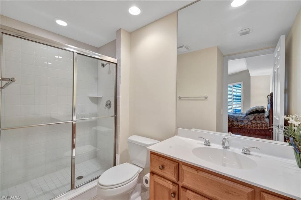 295 Grande WAY # 405, NAPLES FL 34110-19