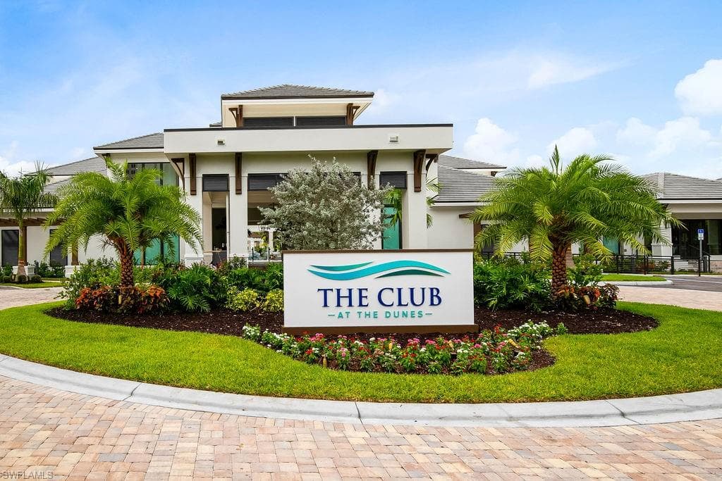 295 Grande WAY # 405, NAPLES FL 34110-24