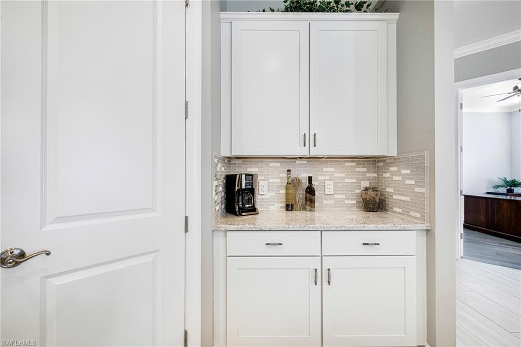 1409 Redona WAY, NAPLES FL 34113-12