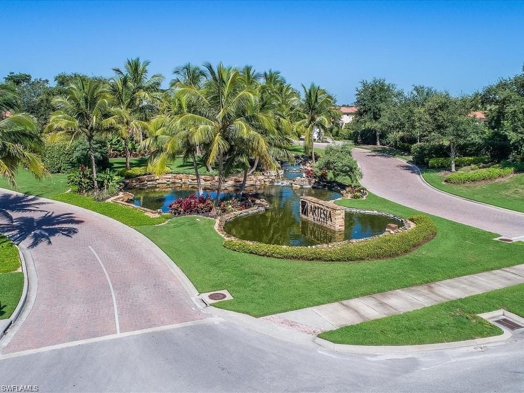 1409 Redona WAY, NAPLES FL 34113-37