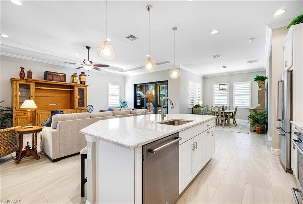 1409 Redona WAY, NAPLES FL 34113-13