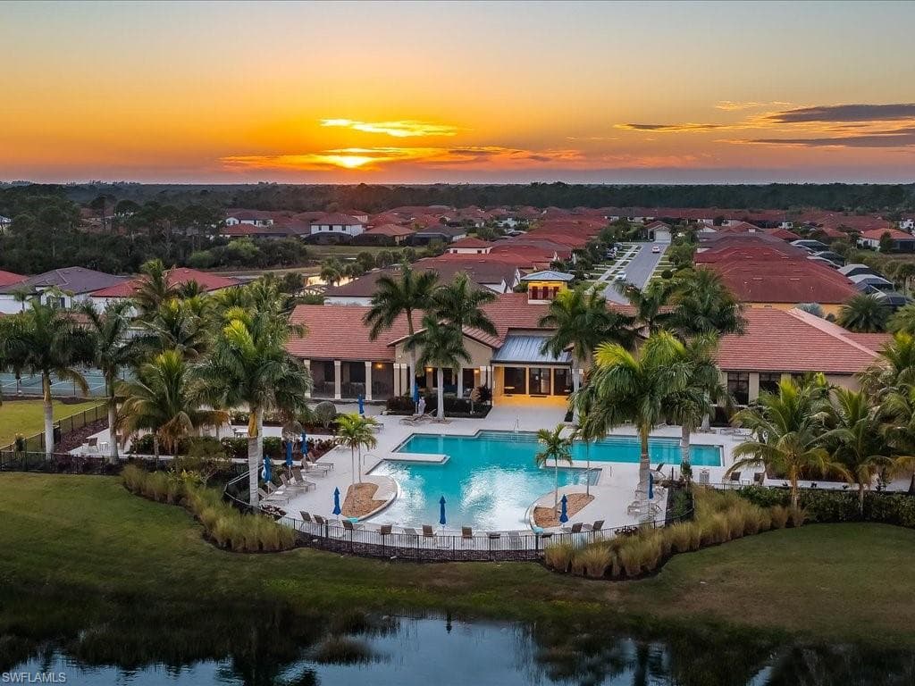 1409 Redona WAY, NAPLES FL 34113-47