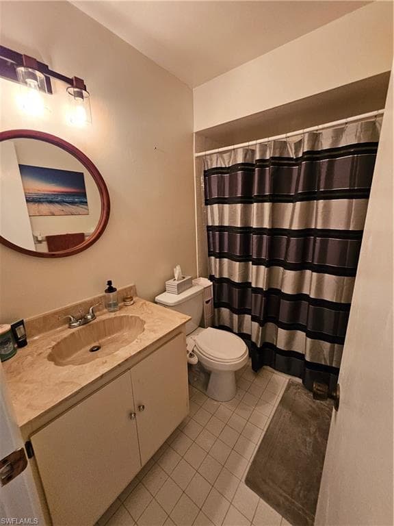 646 SE 12th CT # 18, CAPE CORAL FL 33990-20