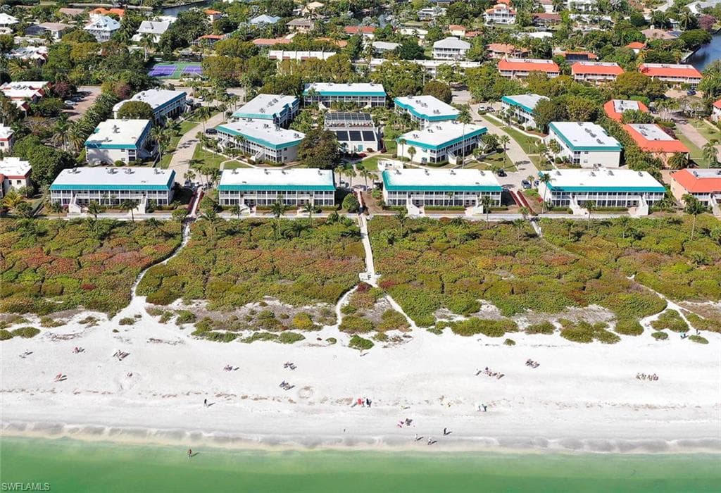 827 E Gulf DR # M4, SANIBEL FL 33957-22