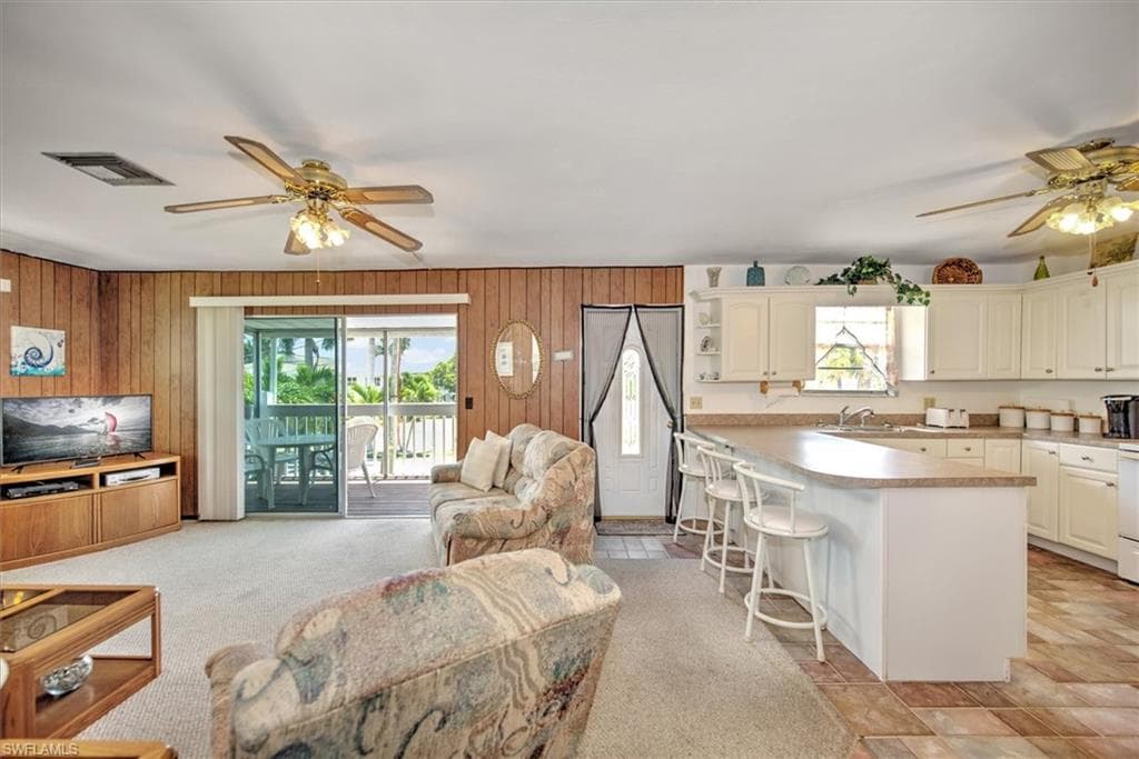407 Lazy WAY, FORT MYERS BEACH FL 33931-15