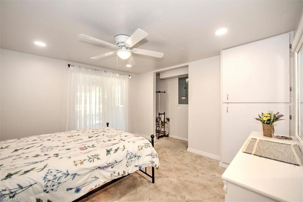 407 Lazy WAY, FORT MYERS BEACH FL 33931-35