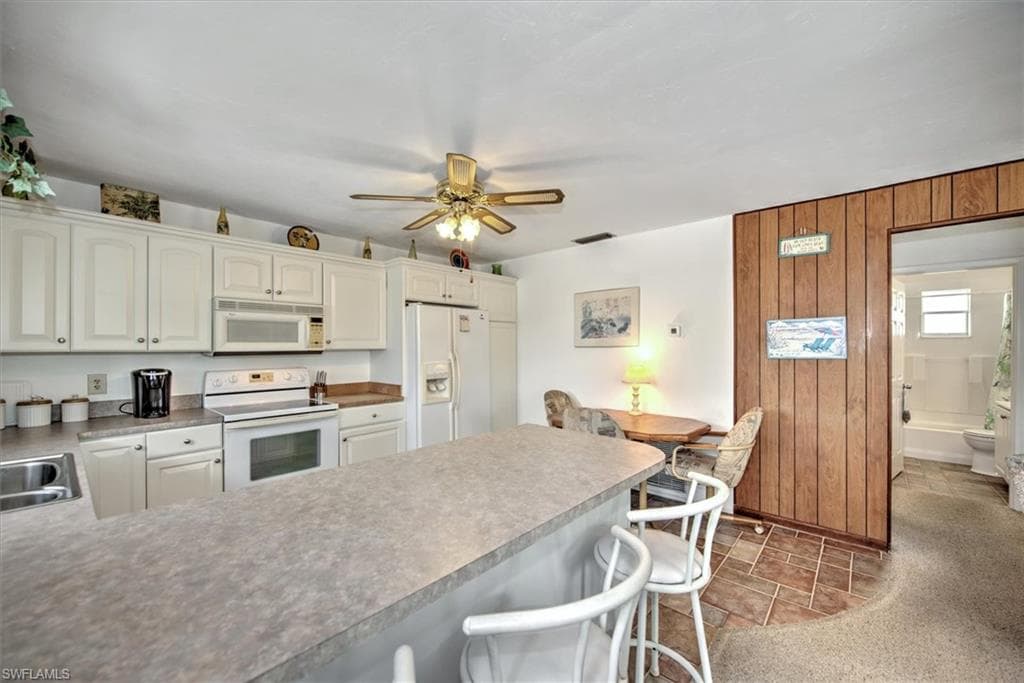 407 Lazy WAY, FORT MYERS BEACH FL 33931-19